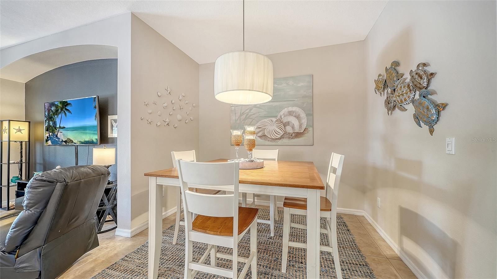 VENTURA VILLAGE - Residential
