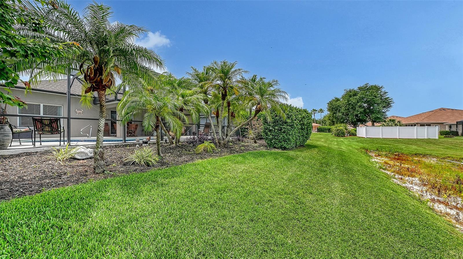 VENTURA VILLAGE - Residential