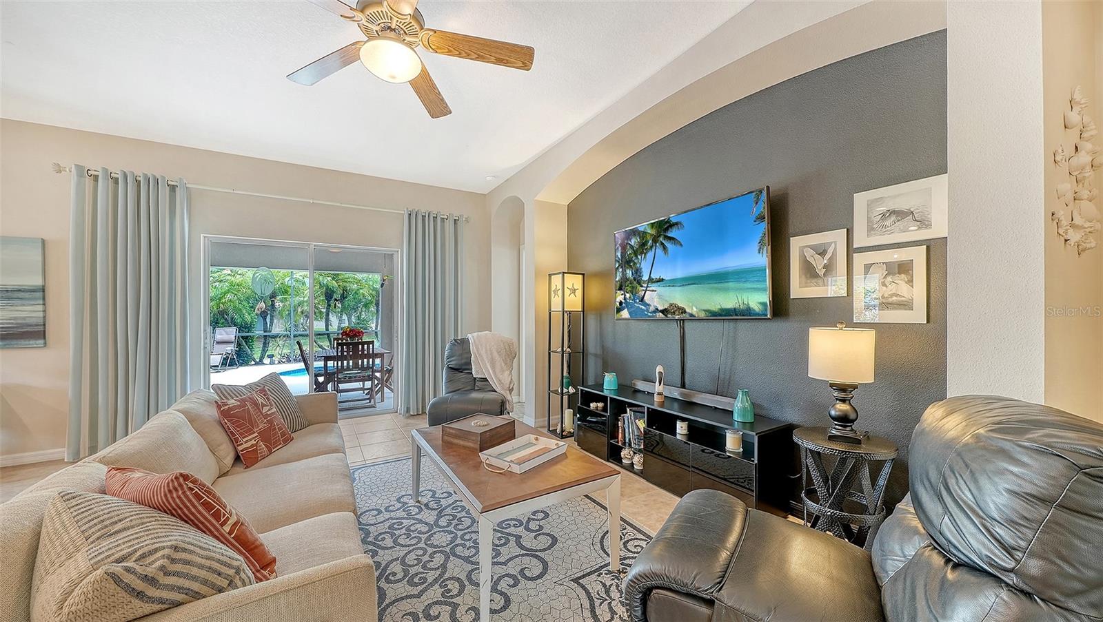 VENTURA VILLAGE - Residential