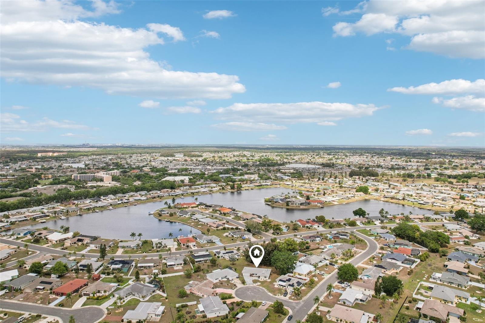 SUN CITY CENTER UNIT 32 - Residential