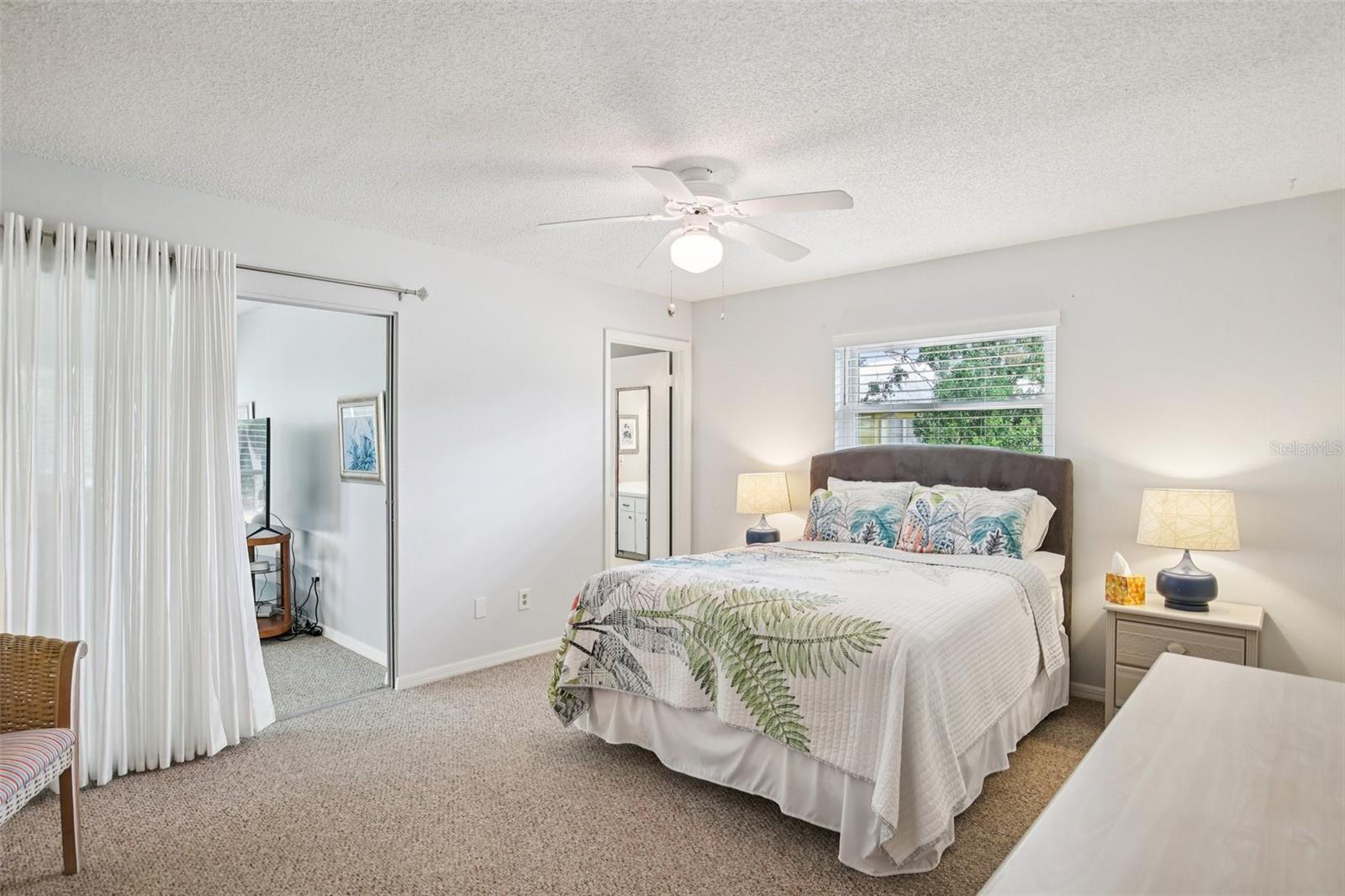 SUN CITY CENTER UNIT 32 - Residential