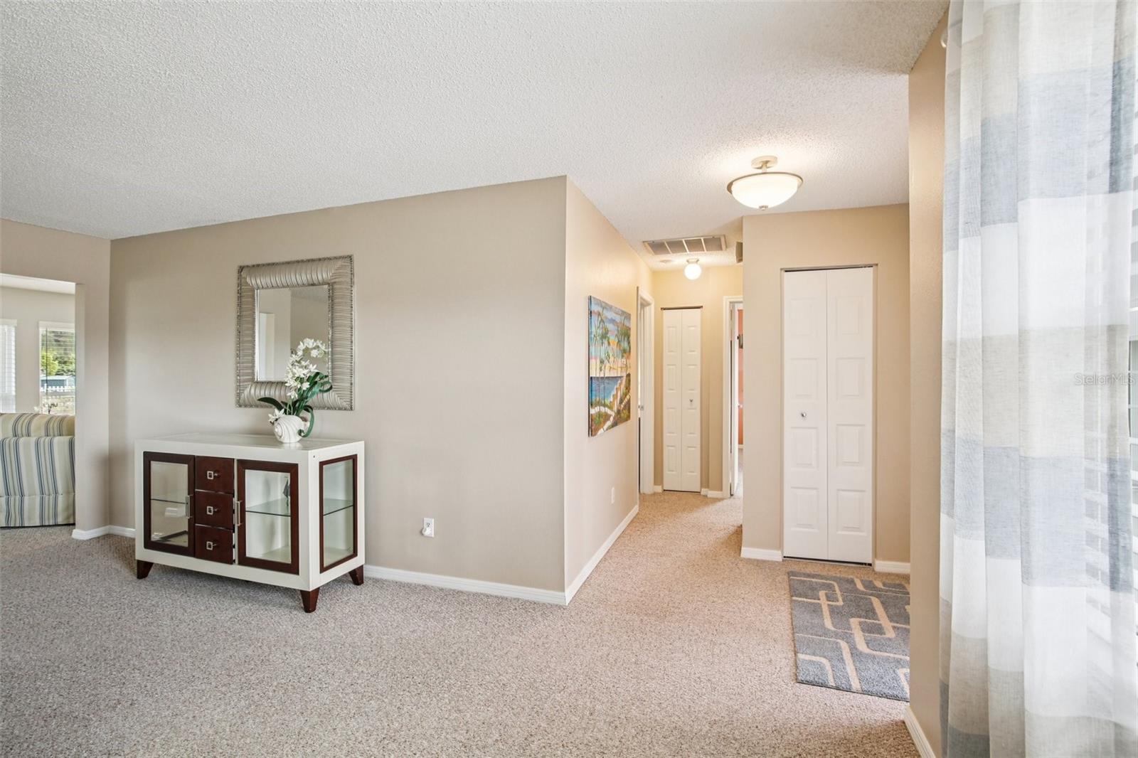 SUN CITY CENTER UNIT 32 - Residential