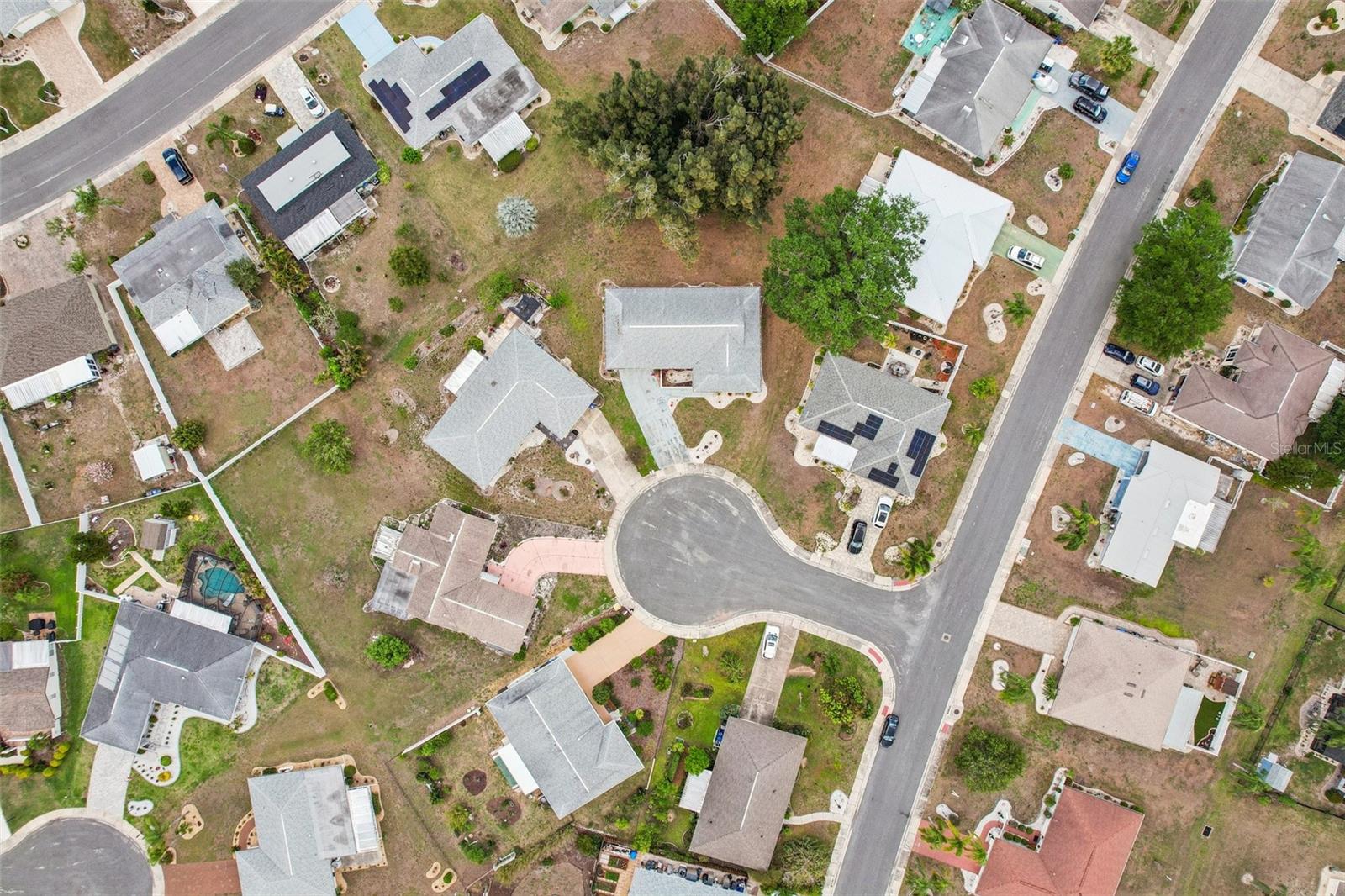 SUN CITY CENTER UNIT 32 - Residential