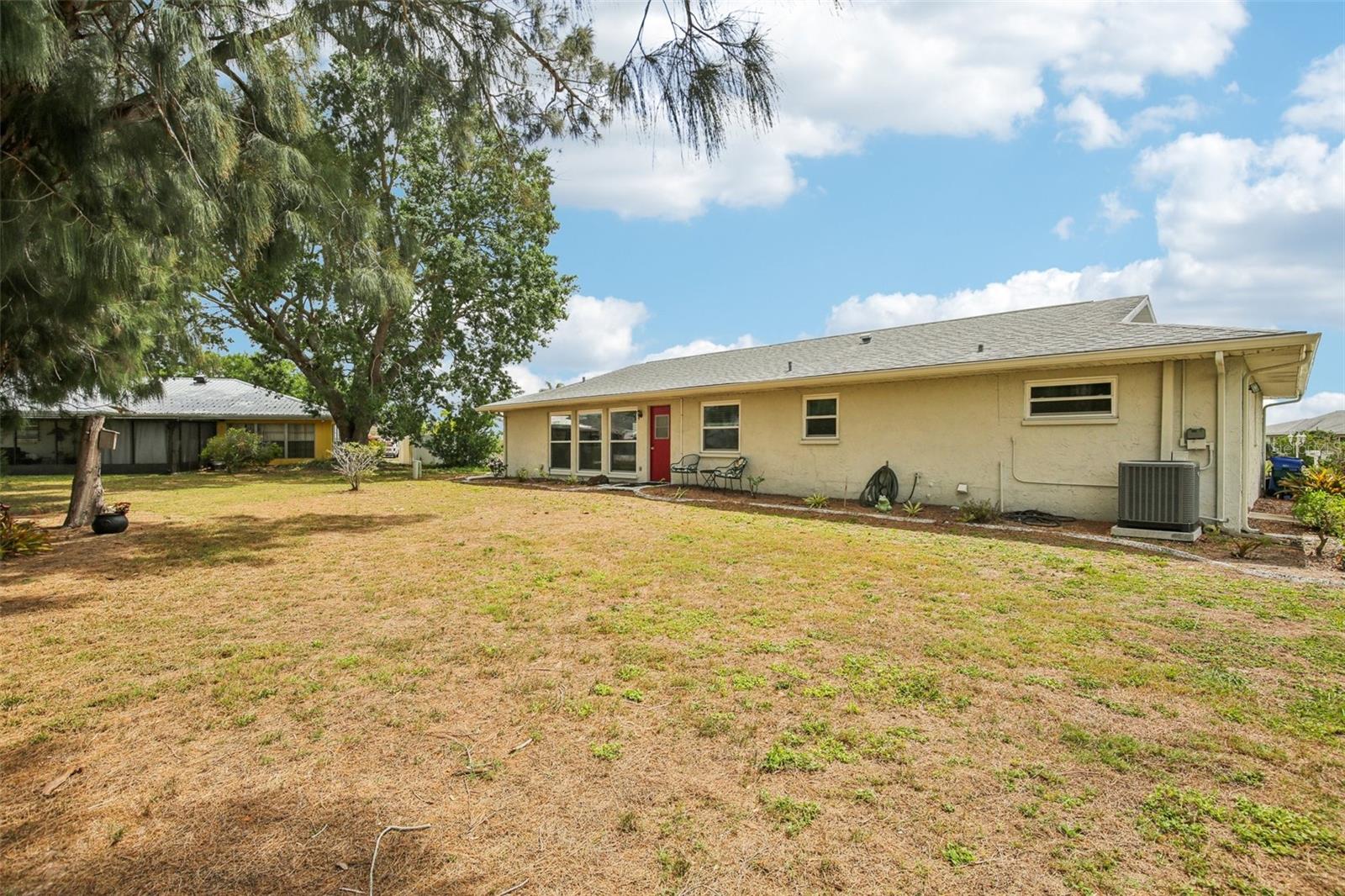 SUN CITY CENTER UNIT 32 - Residential