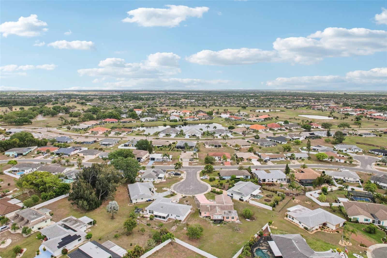 SUN CITY CENTER UNIT 32 - Residential