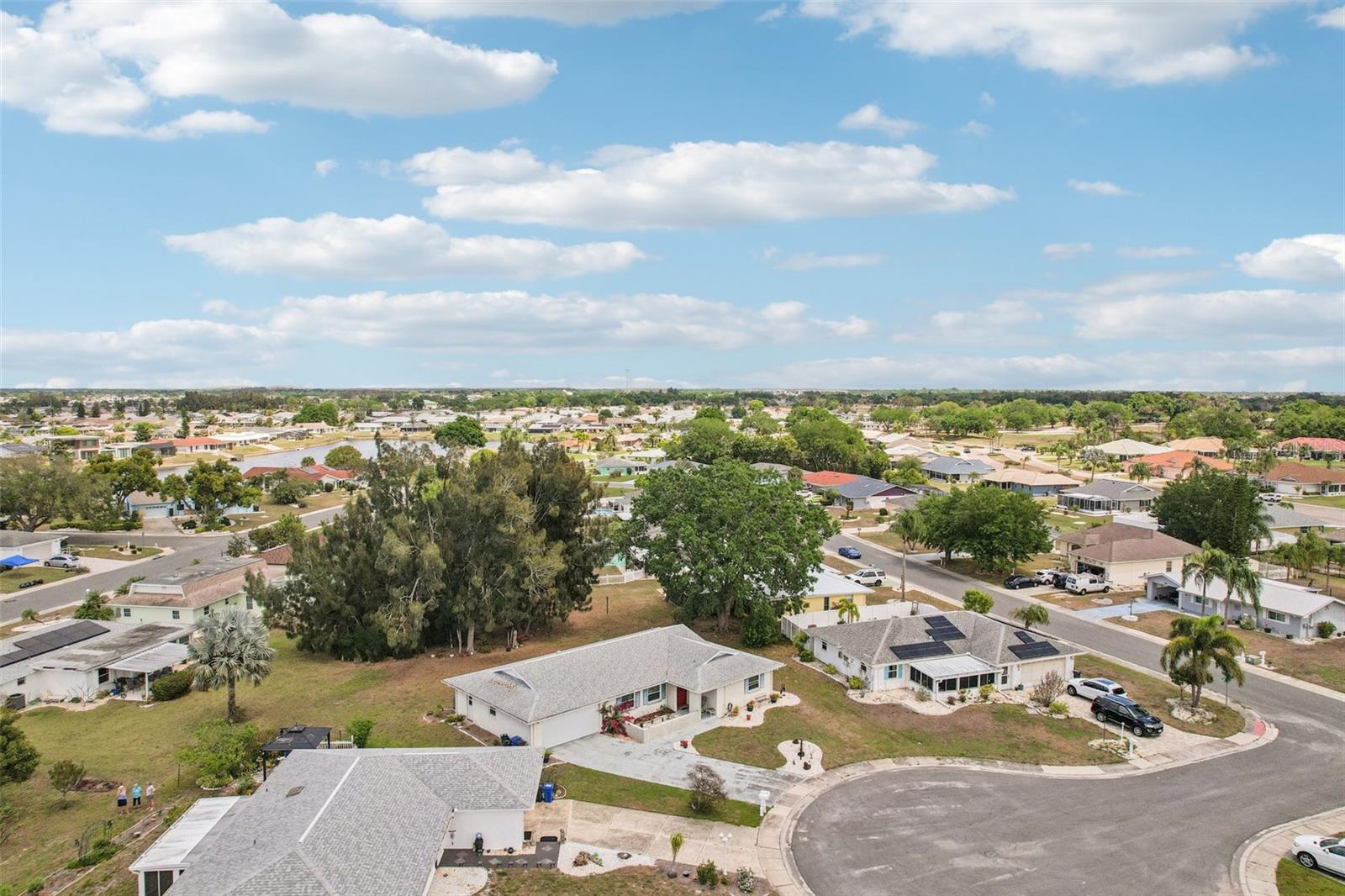 SUN CITY CENTER UNIT 32 - Residential