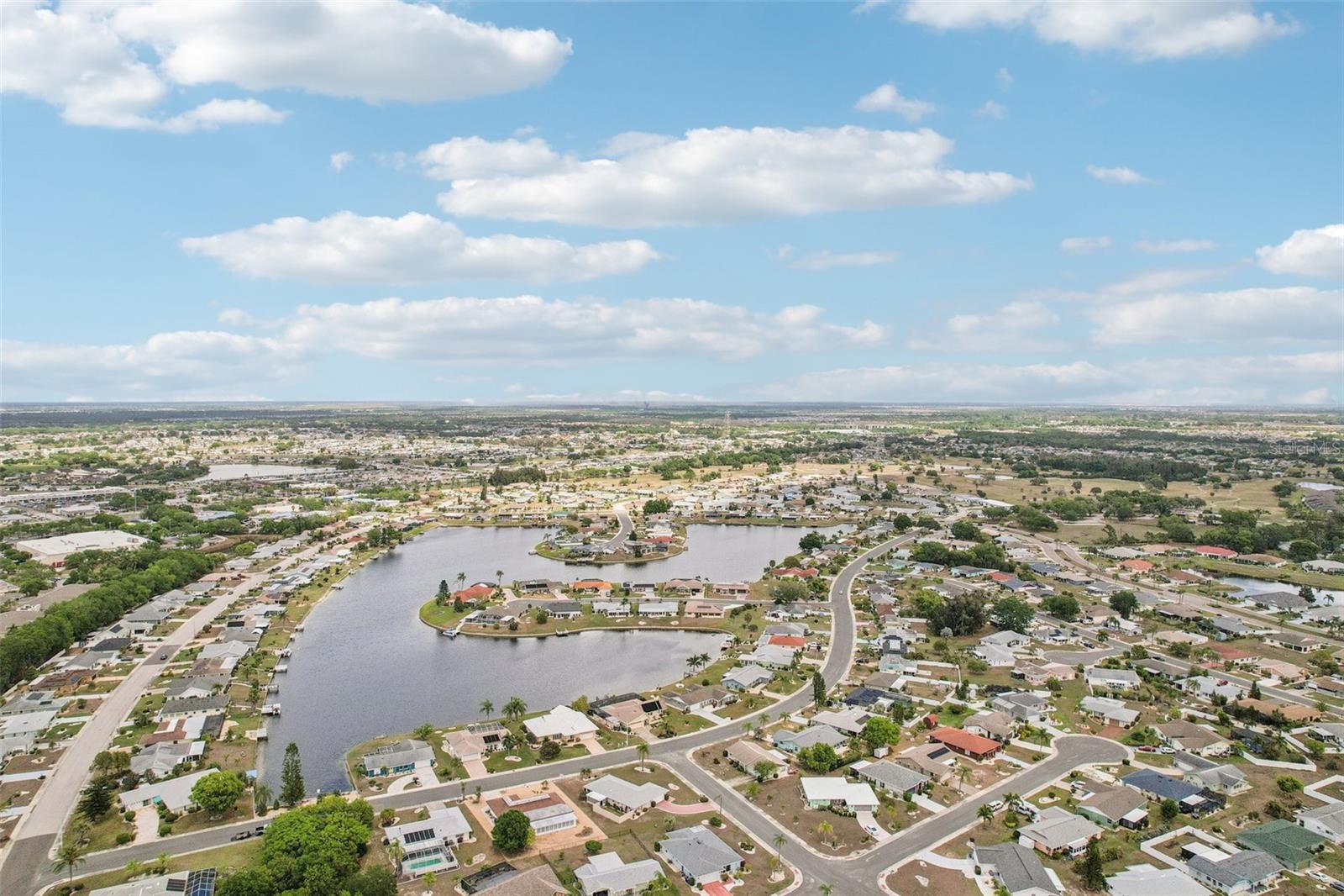 SUN CITY CENTER UNIT 32 - Residential