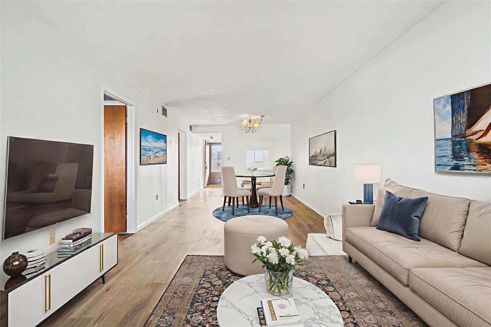 BAYSHORE ON THE LAKE - Residential