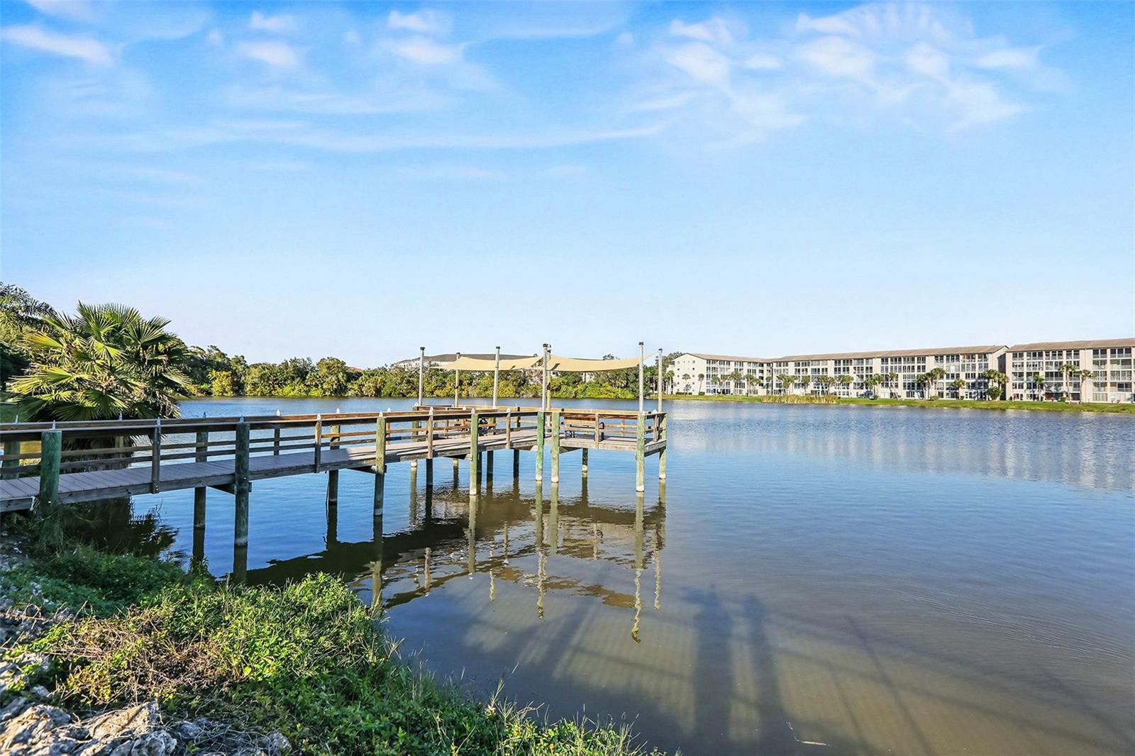 BAYSHORE ON THE LAKE - Residential