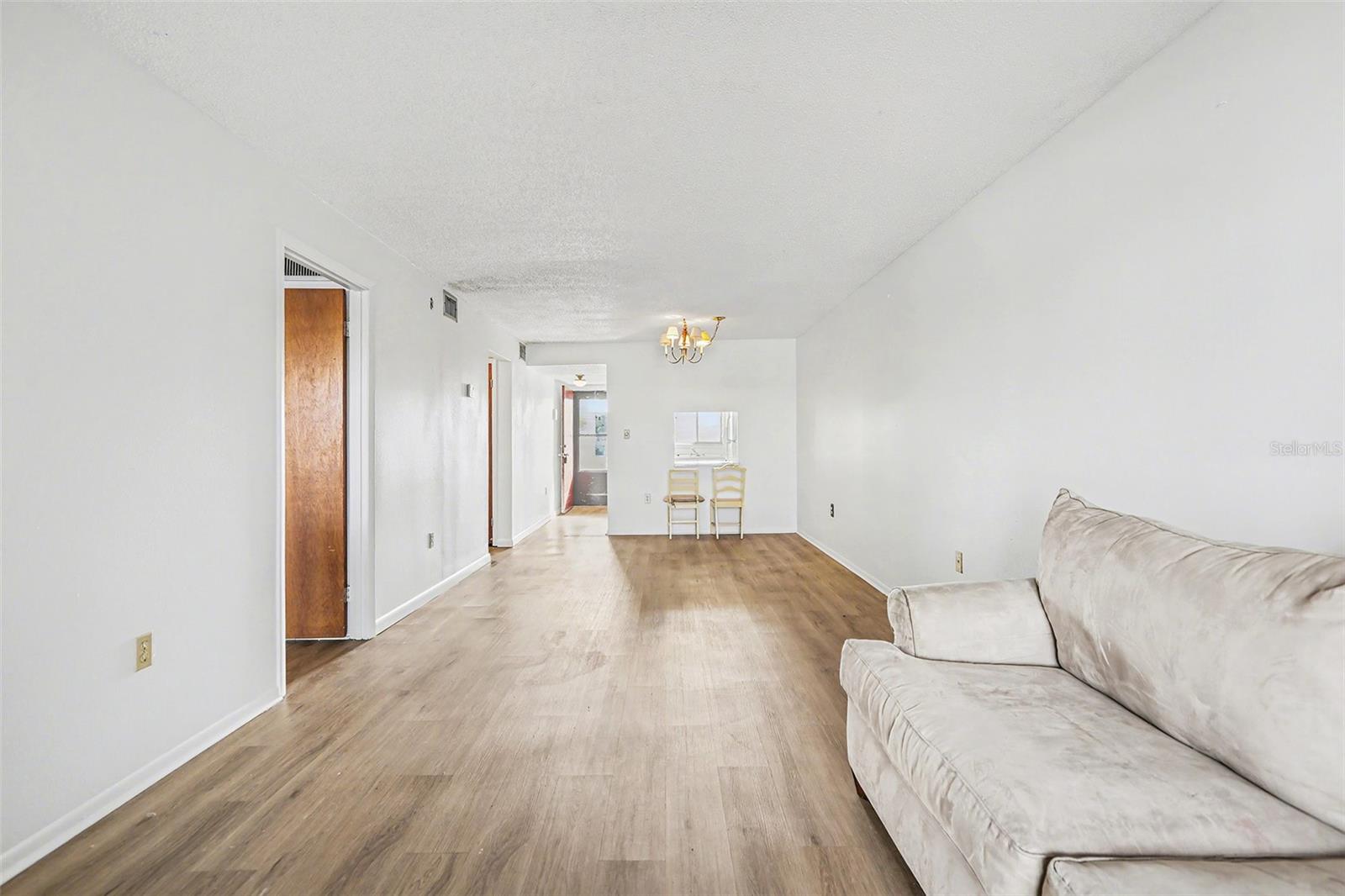 3723 LAKE BAYSHORE DRIVE H206