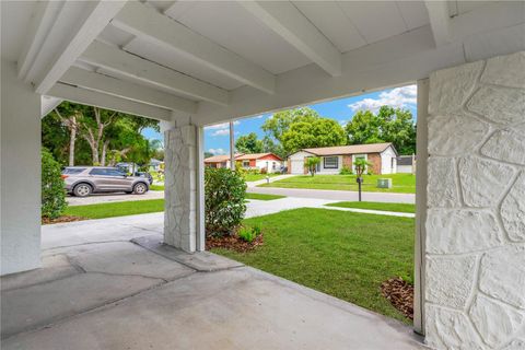 A home in VALRICO