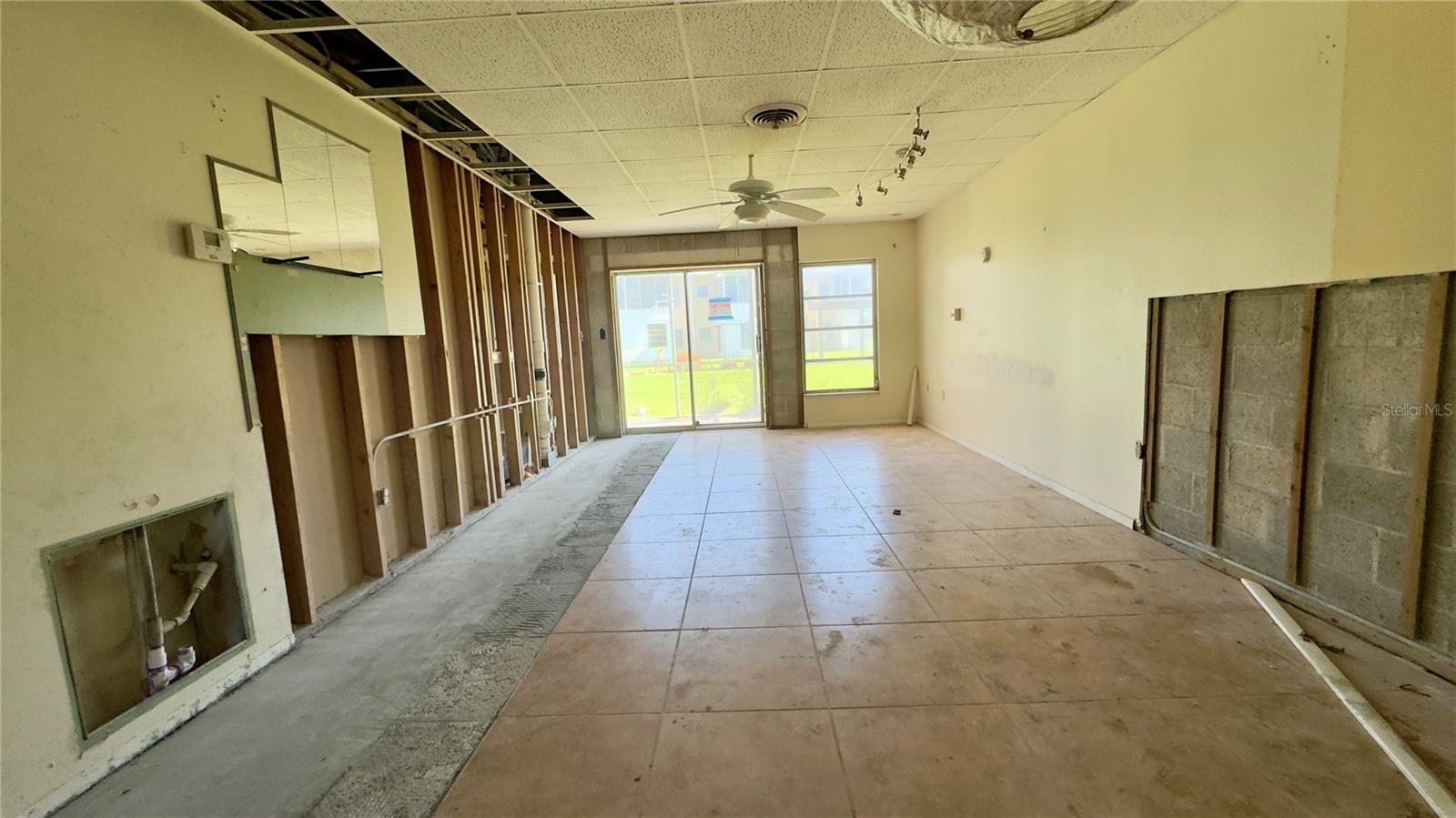 3136 HARBOR BOULEVARD 2A