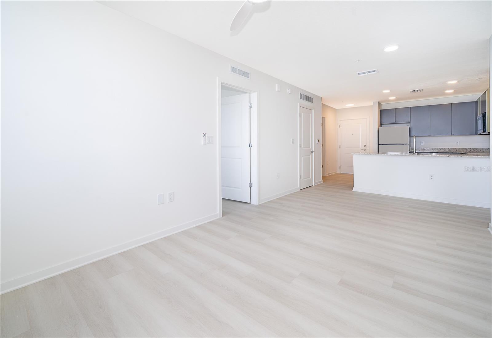 MILLENIA PARK CONDOMINIUM - Residential