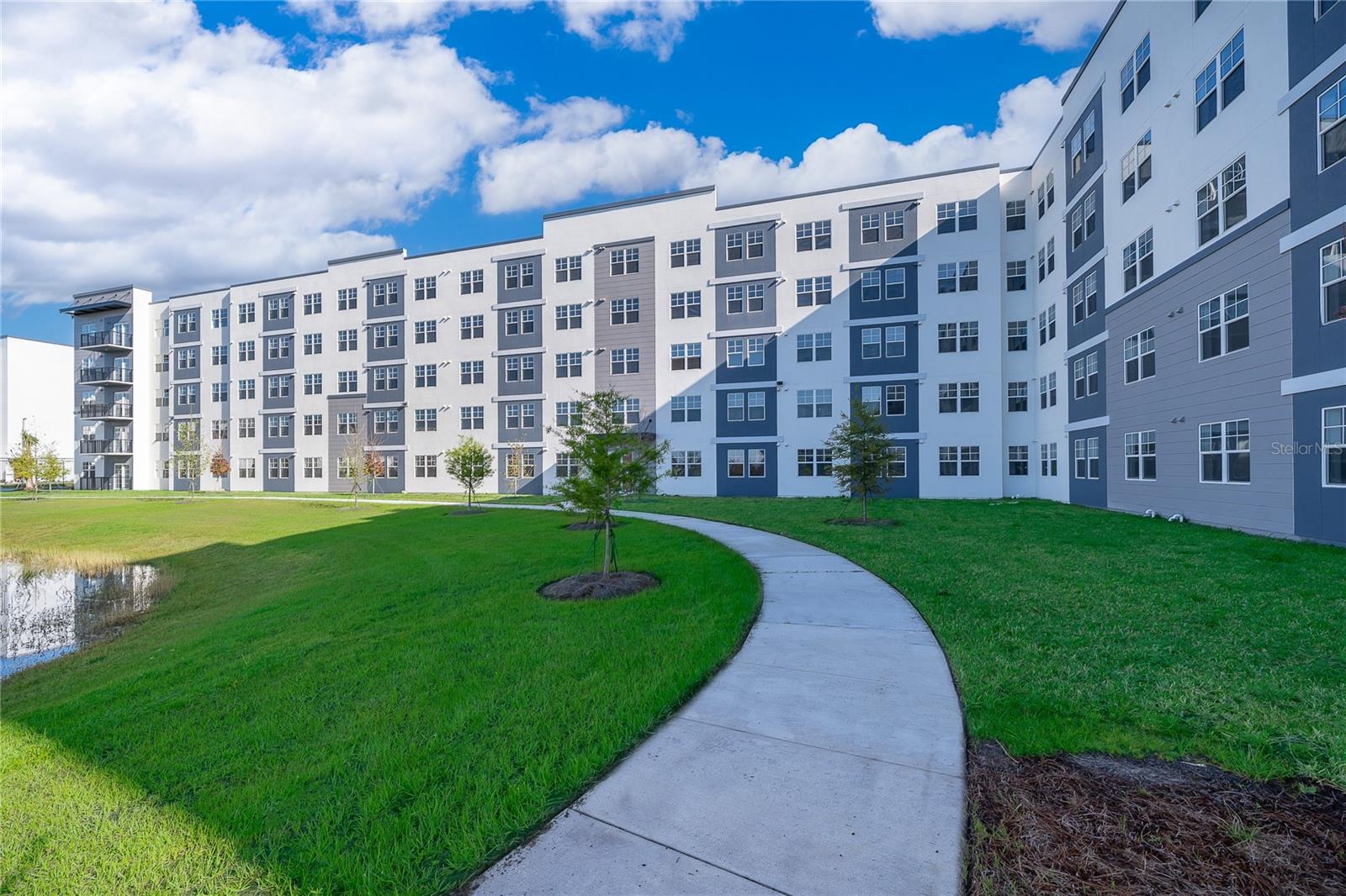 MILLENIA PARK CONDOMINIUM - Residential