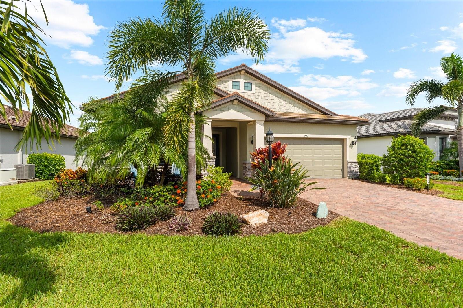 6854 CHESTER TRAIL