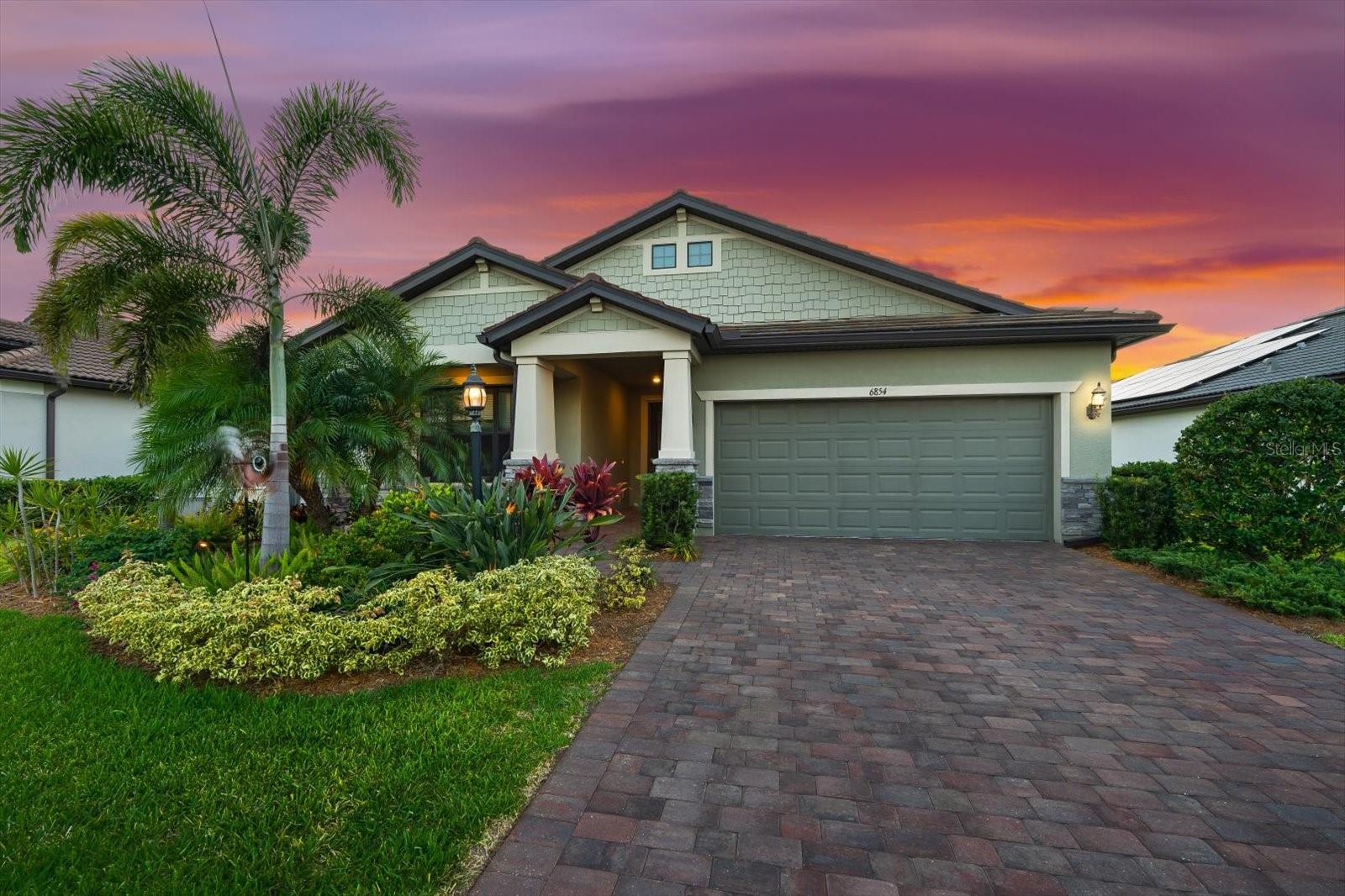 6854 CHESTER TRAIL