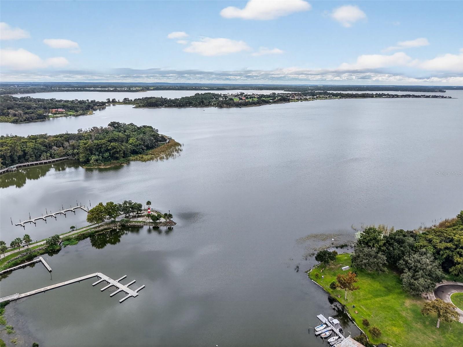 MOUNT DORA SOUTHERN OAKS CONDO - Residential