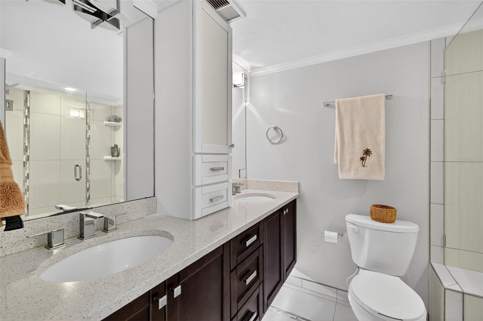 MOUNT DORA SOUTHERN OAKS CONDO - Residential