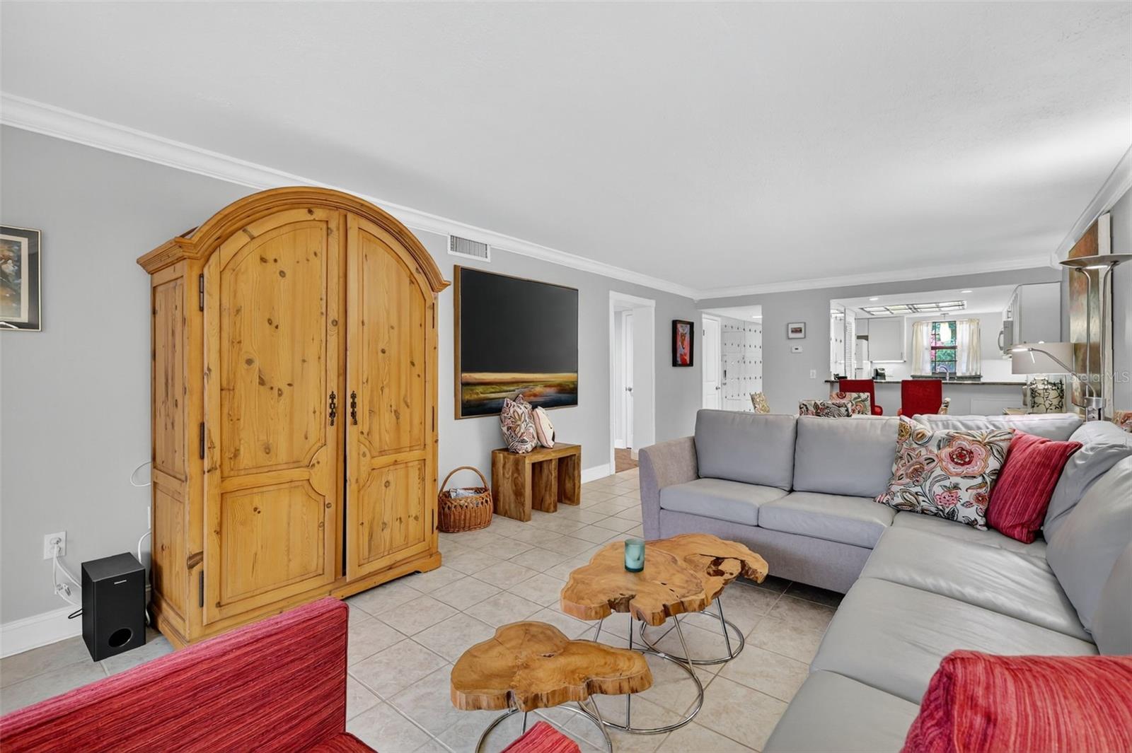 MOUNT DORA SOUTHERN OAKS CONDO - Residential