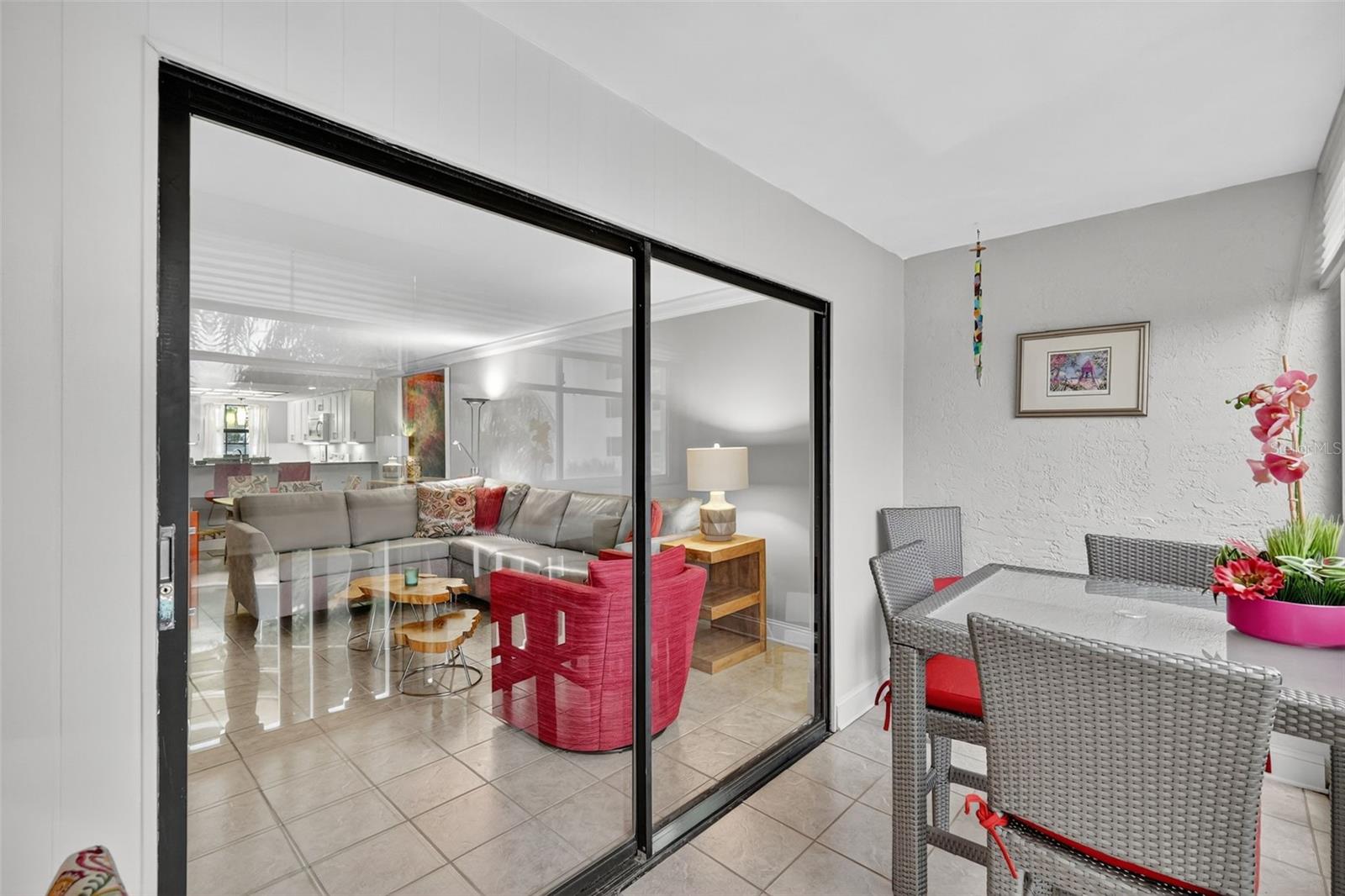 MOUNT DORA SOUTHERN OAKS CONDO - Residential