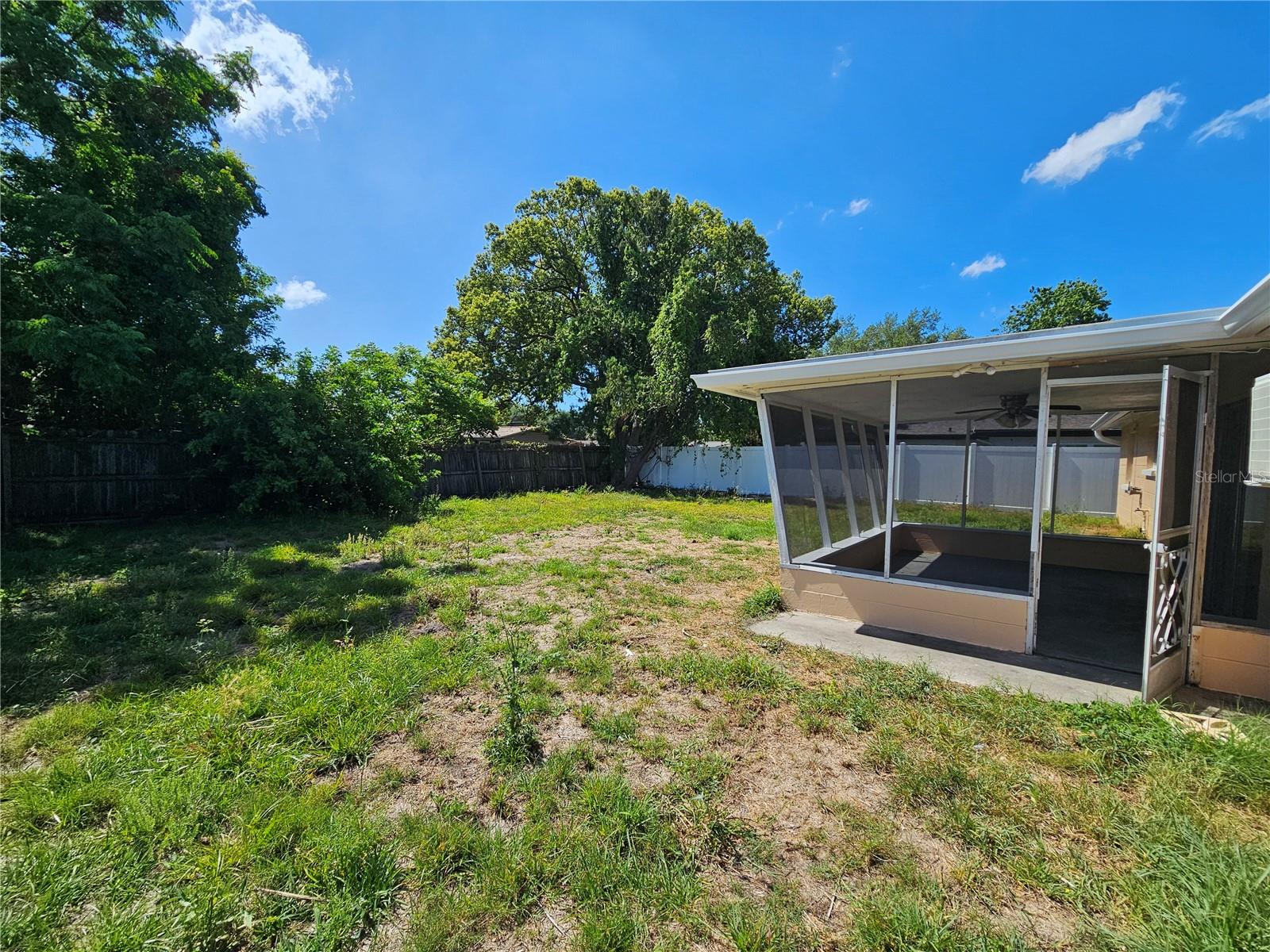 HOLIDAY HILL - Residential Lease