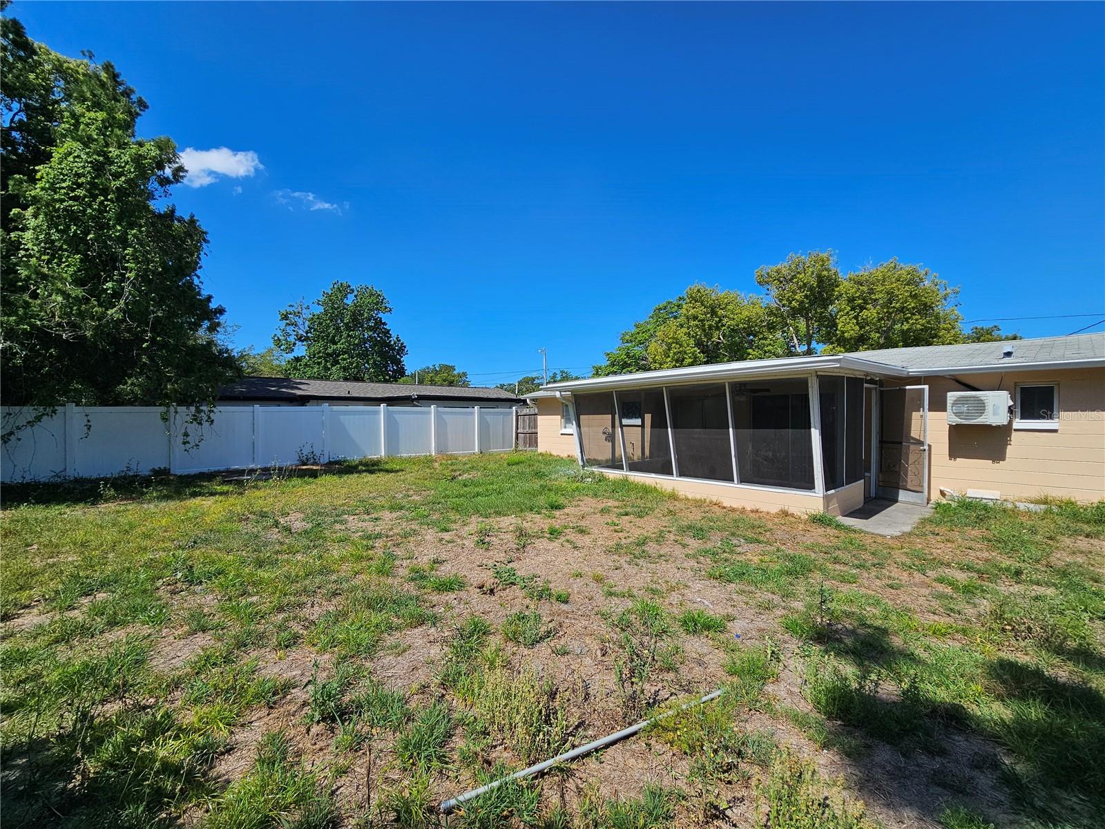 HOLIDAY HILL - Residential Lease