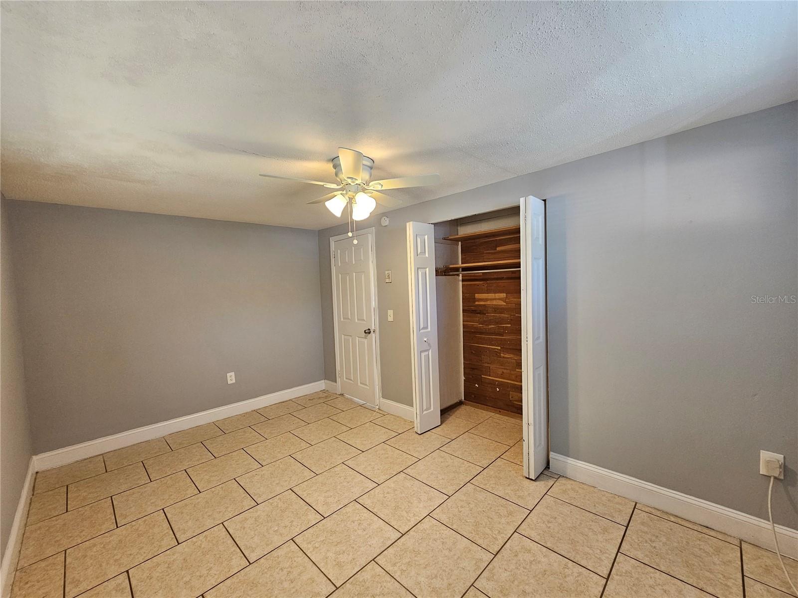 HOLIDAY HILL - Residential Lease