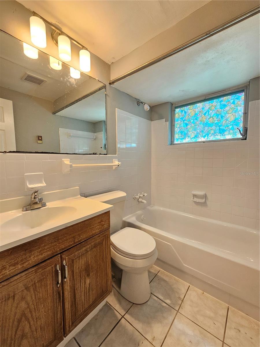 HOLIDAY HILL - Residential Lease