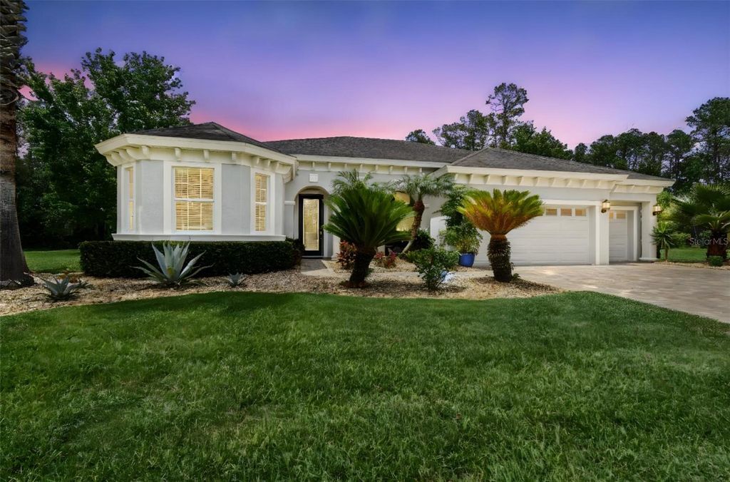 Photo of 32015 Summerglade Drive, Wesley Chapel, FL 33545 (MLS # TB8394543)