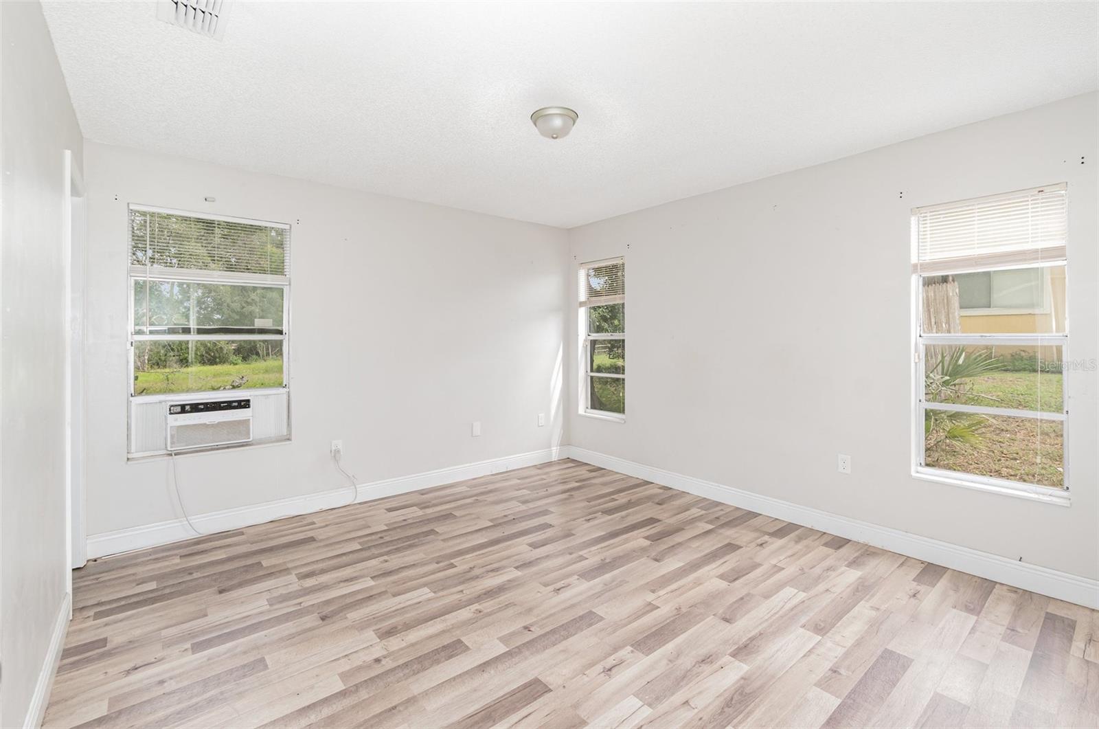 HIAWASSEE HILLS - Residential