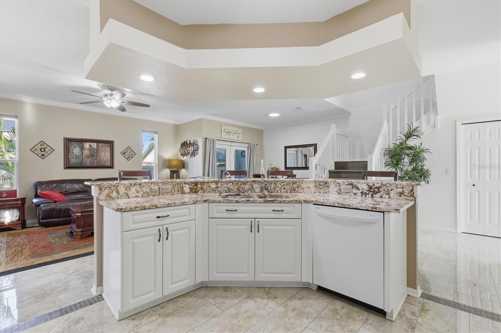 TALL PINE VILLAGE TOWN HOMES - Residential