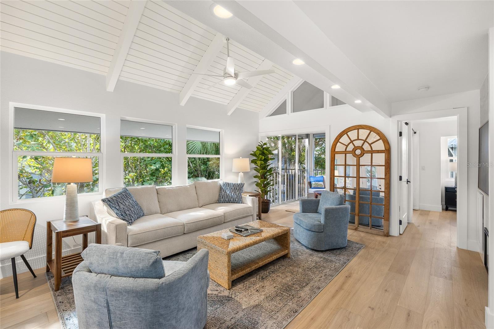 VILLAGE BOCA GRANDE CLUB - Residential