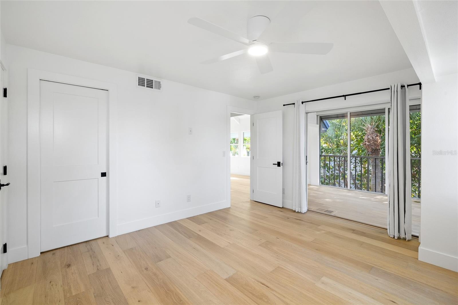 VILLAGE BOCA GRANDE CLUB - Residential