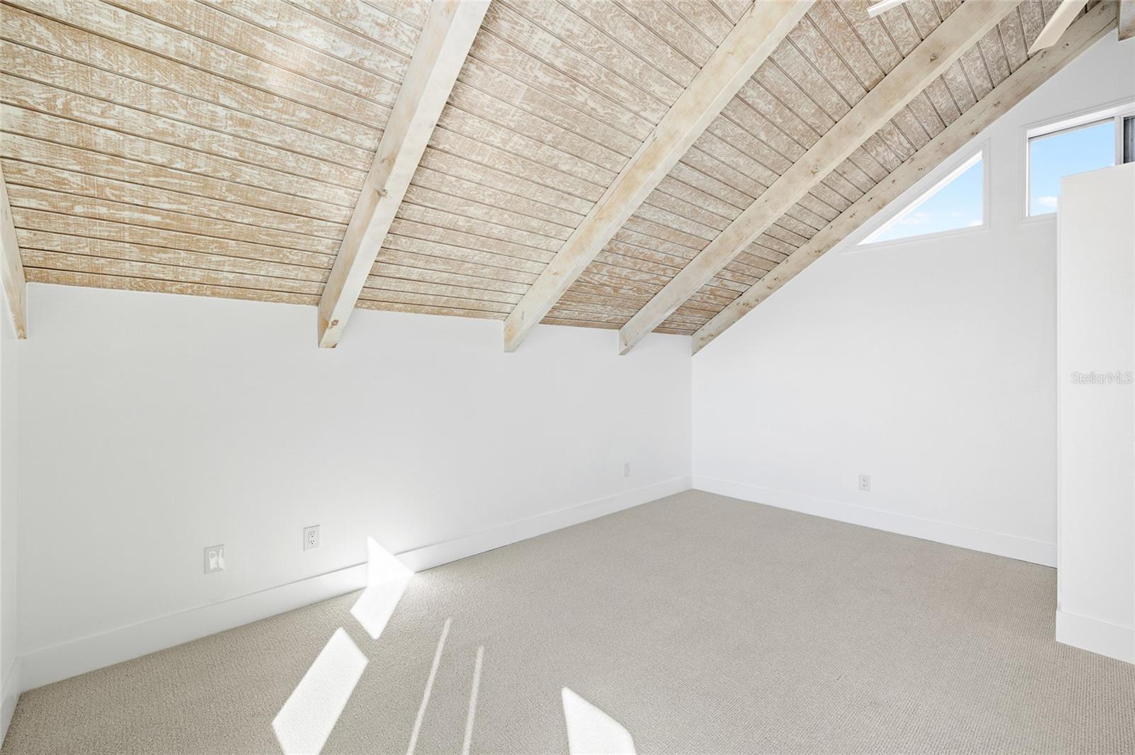 VILLAGE BOCA GRANDE CLUB - Residential