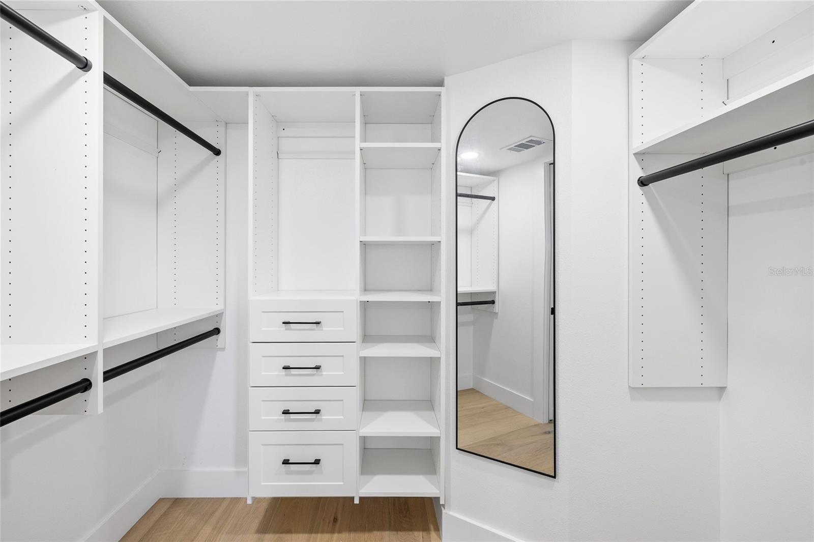 VILLAGE BOCA GRANDE CLUB - Residential