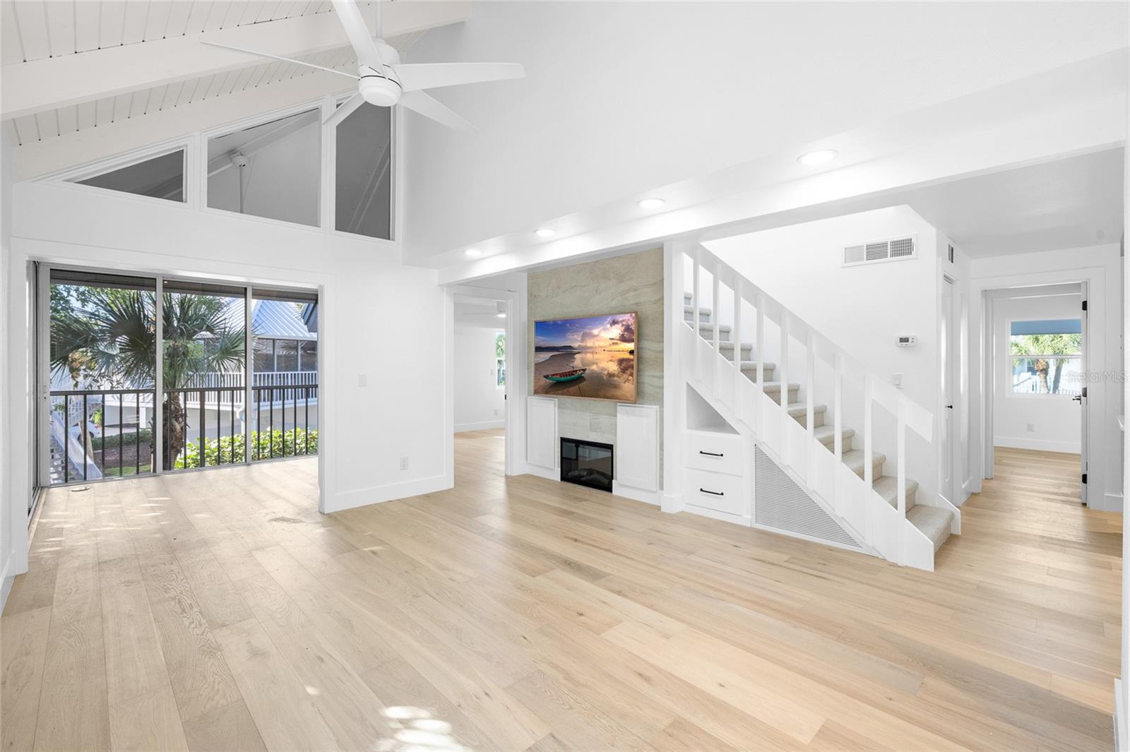 VILLAGE BOCA GRANDE CLUB - Residential