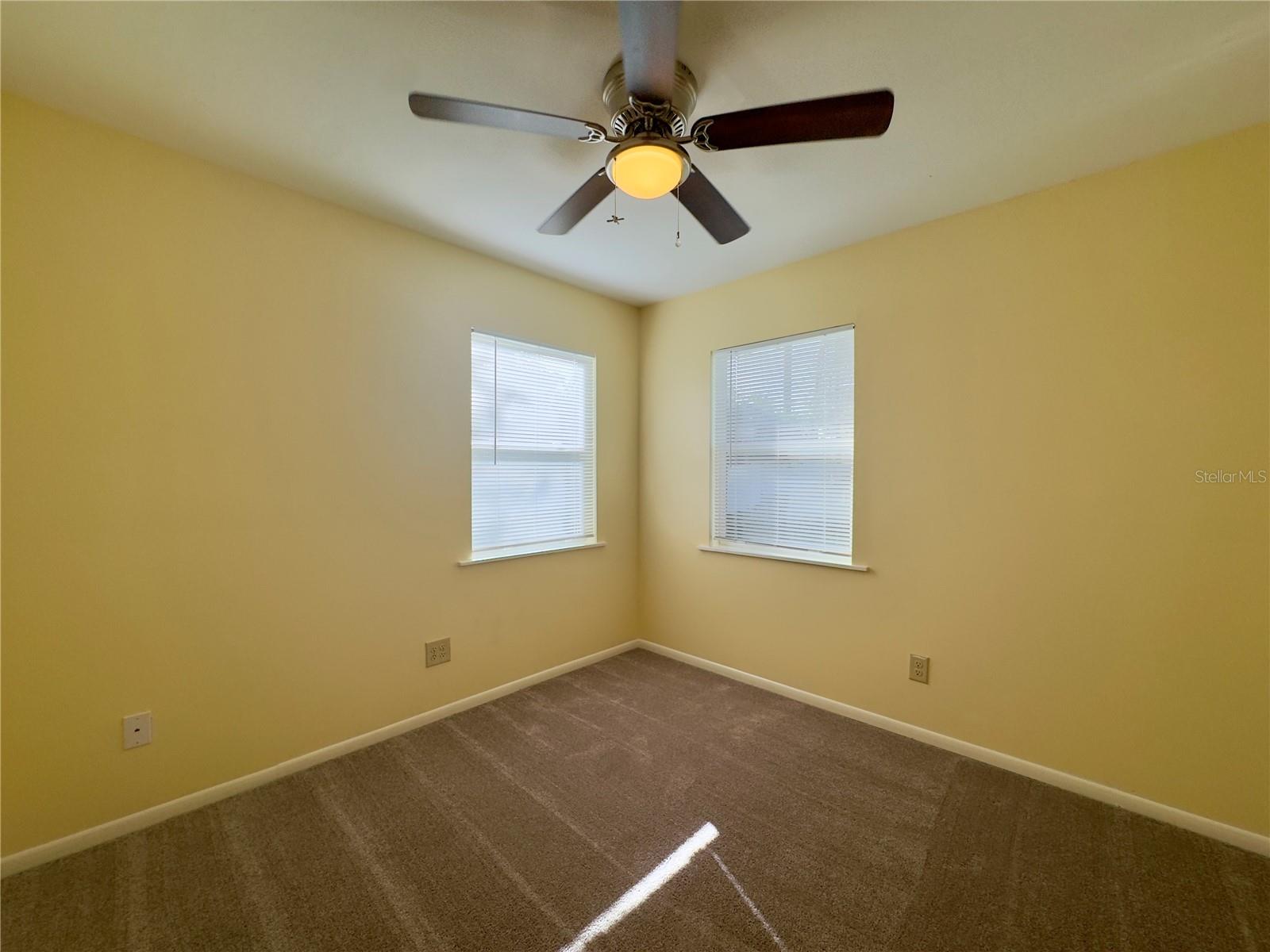 ACREAGE & UNREC - Residential Lease