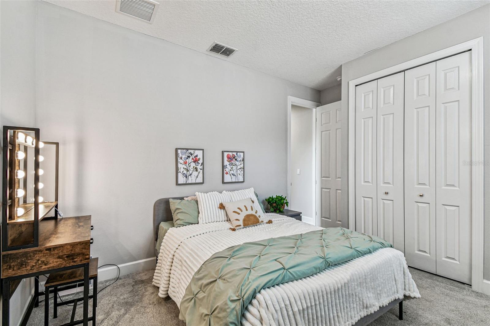 VIRGINIA TERRACE - Residential