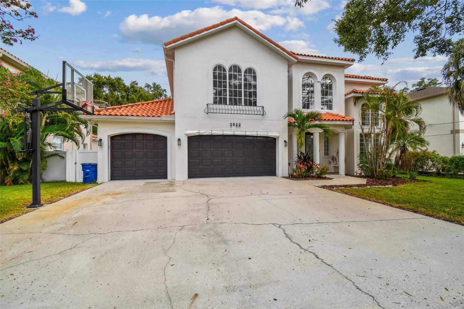 VIRGINIA TERRACE - Residential