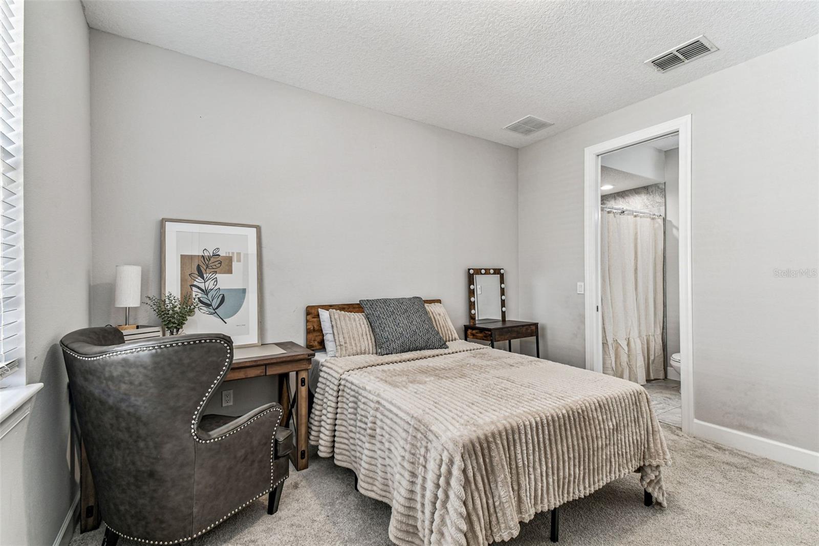 VIRGINIA TERRACE - Residential