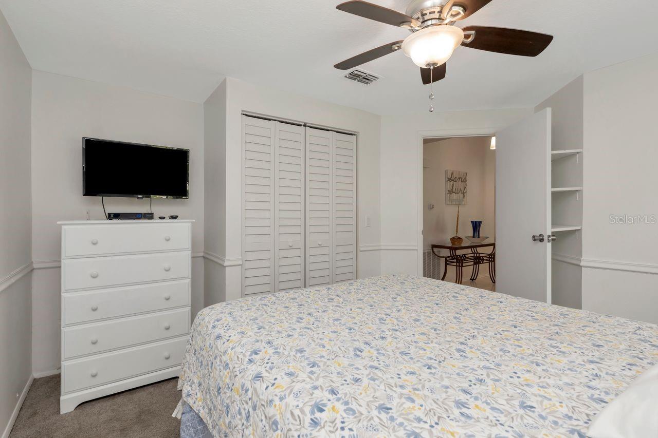 MANORS OF FOREST LAKES THE - Residential