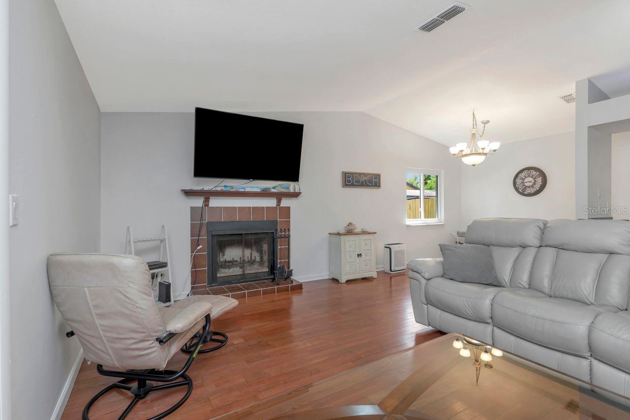 MANORS OF FOREST LAKES THE - Residential