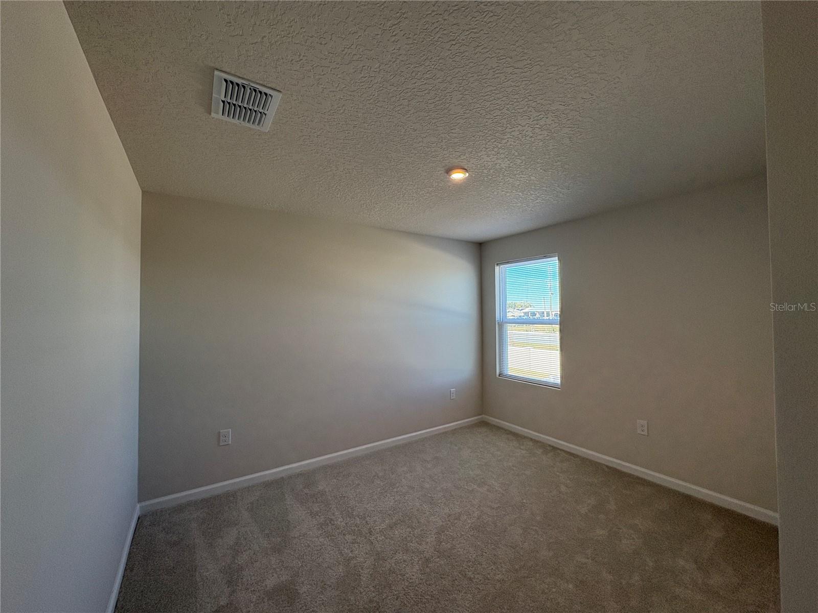 LAUREL GLEN - Residential