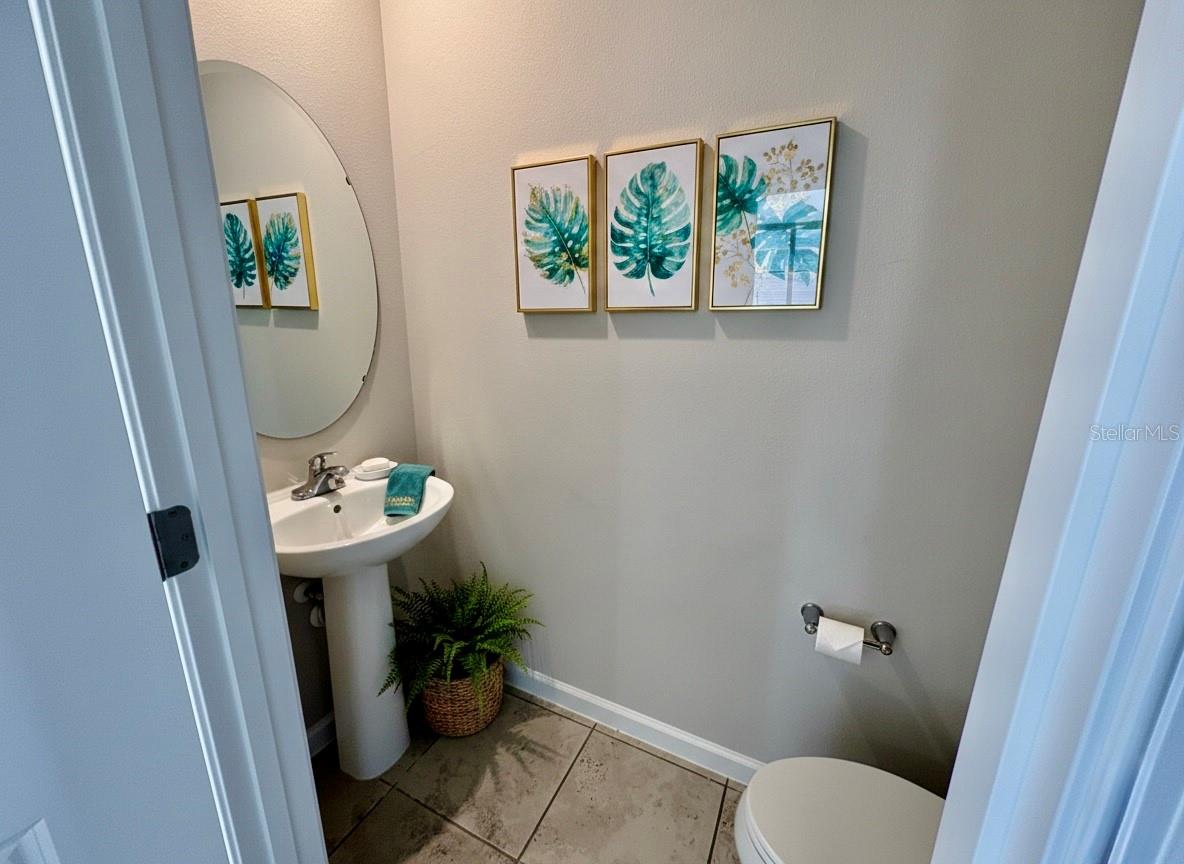 LAUREL GLEN - Residential