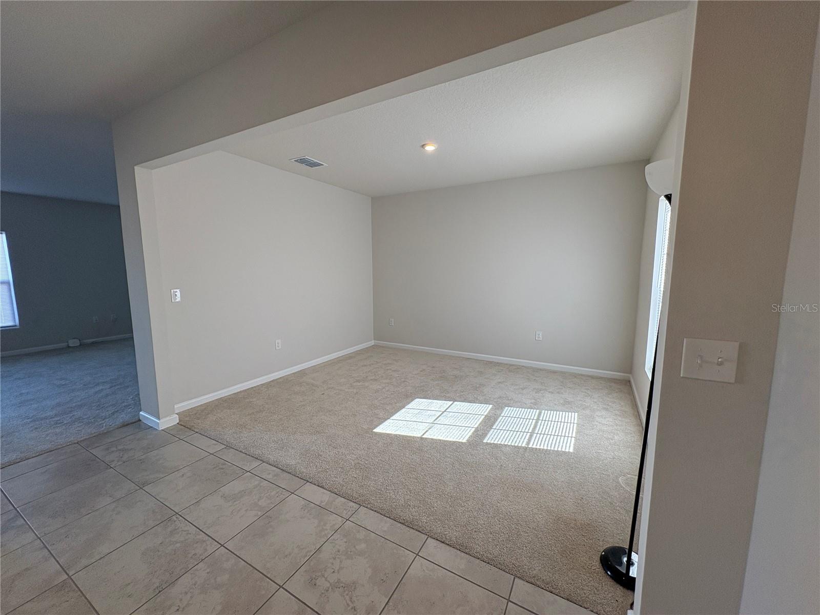 LAUREL GLEN - Residential