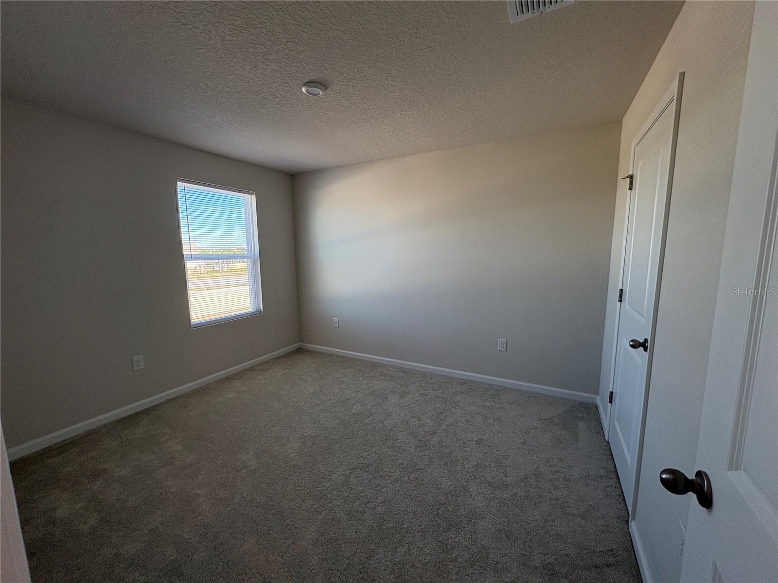 LAUREL GLEN - Residential