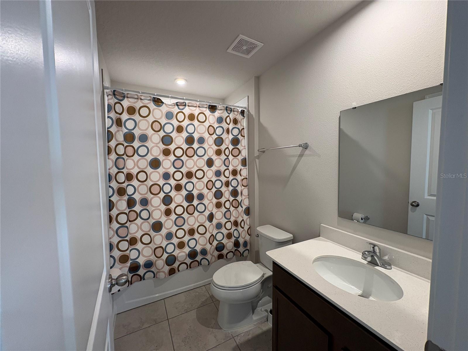 LAUREL GLEN - Residential