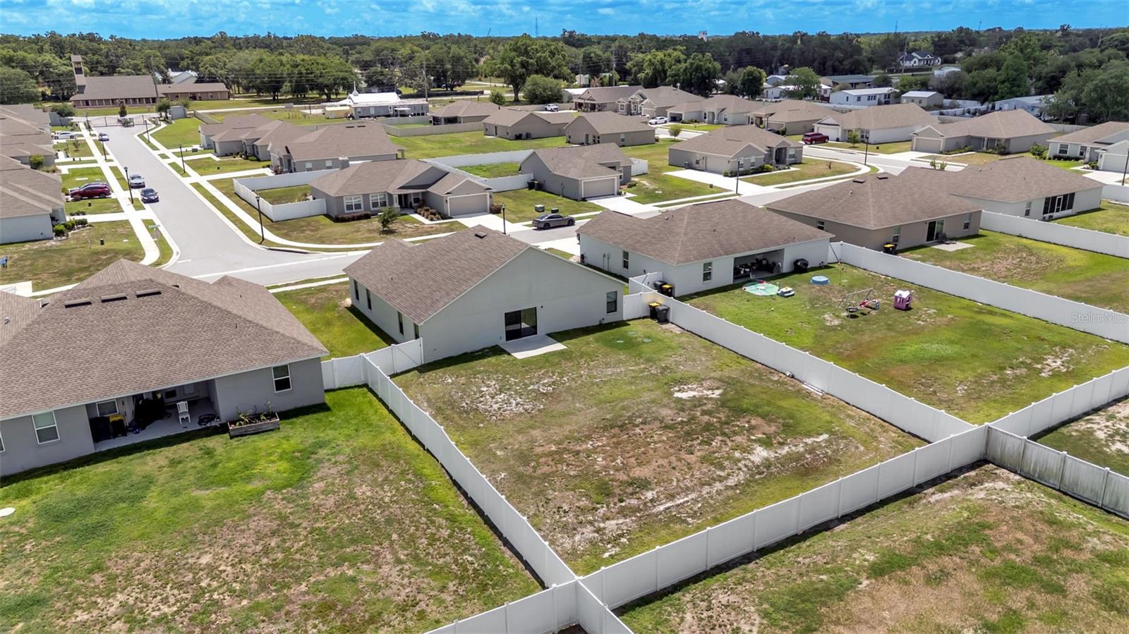 LINDEN TRACE - Residential