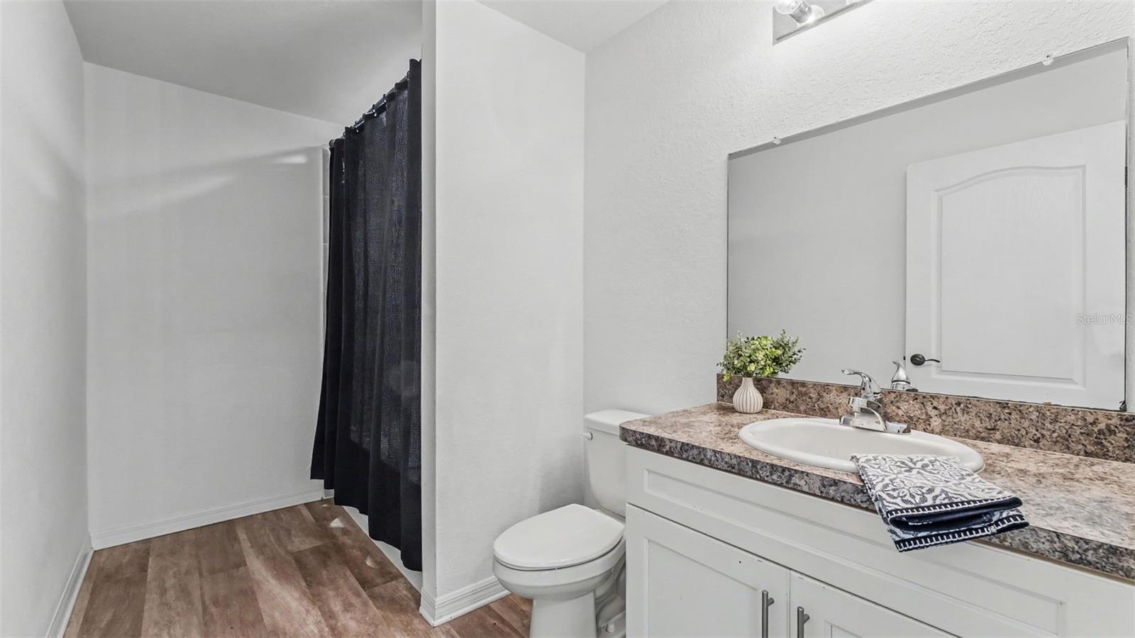 LINDEN TRACE - Residential