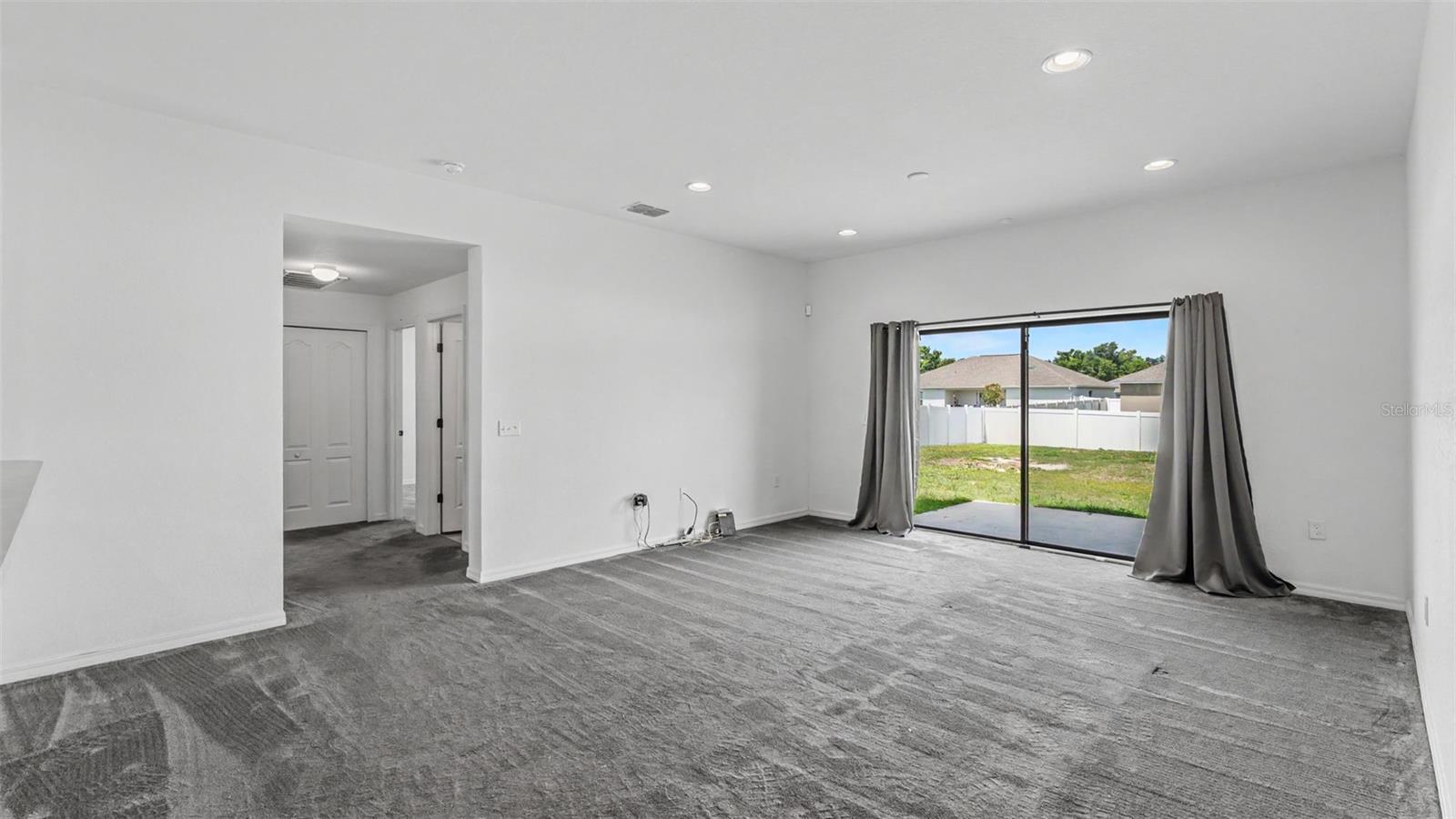 LINDEN TRACE - Residential